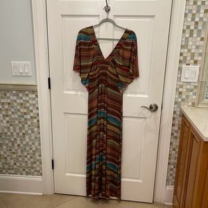 Veronica M Patterned Maxi Dress